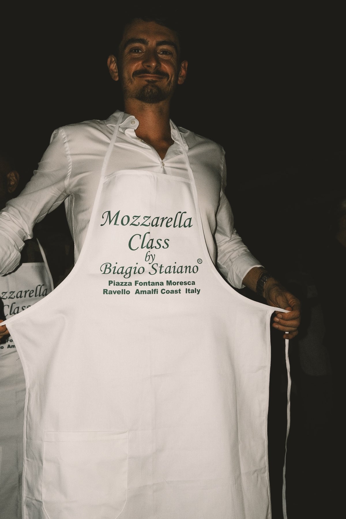 Mozzarella class apron